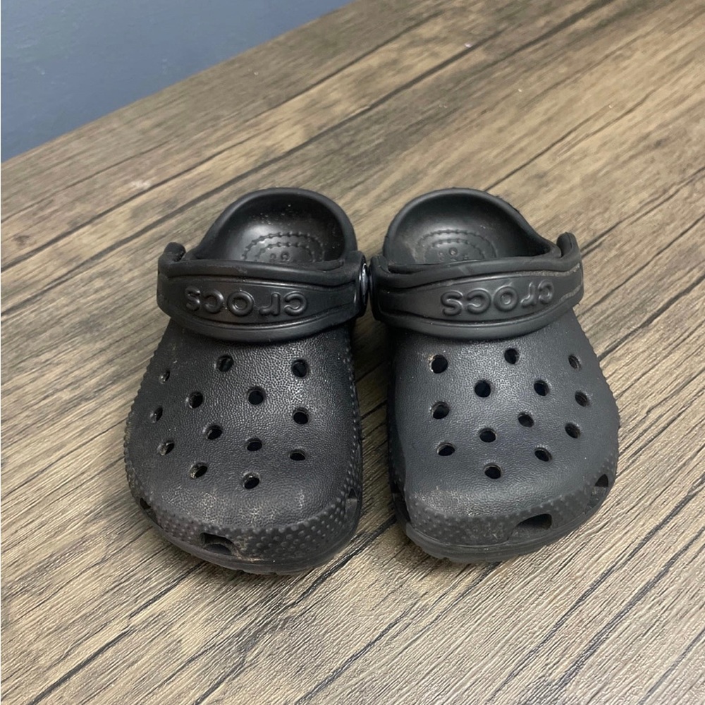 Crocs